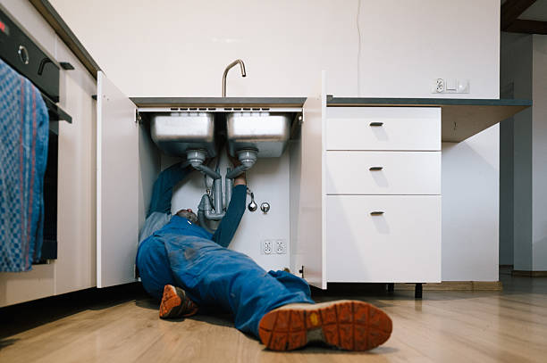 Professional Drain Cleaning technician working in Foothill Ranch, CA
